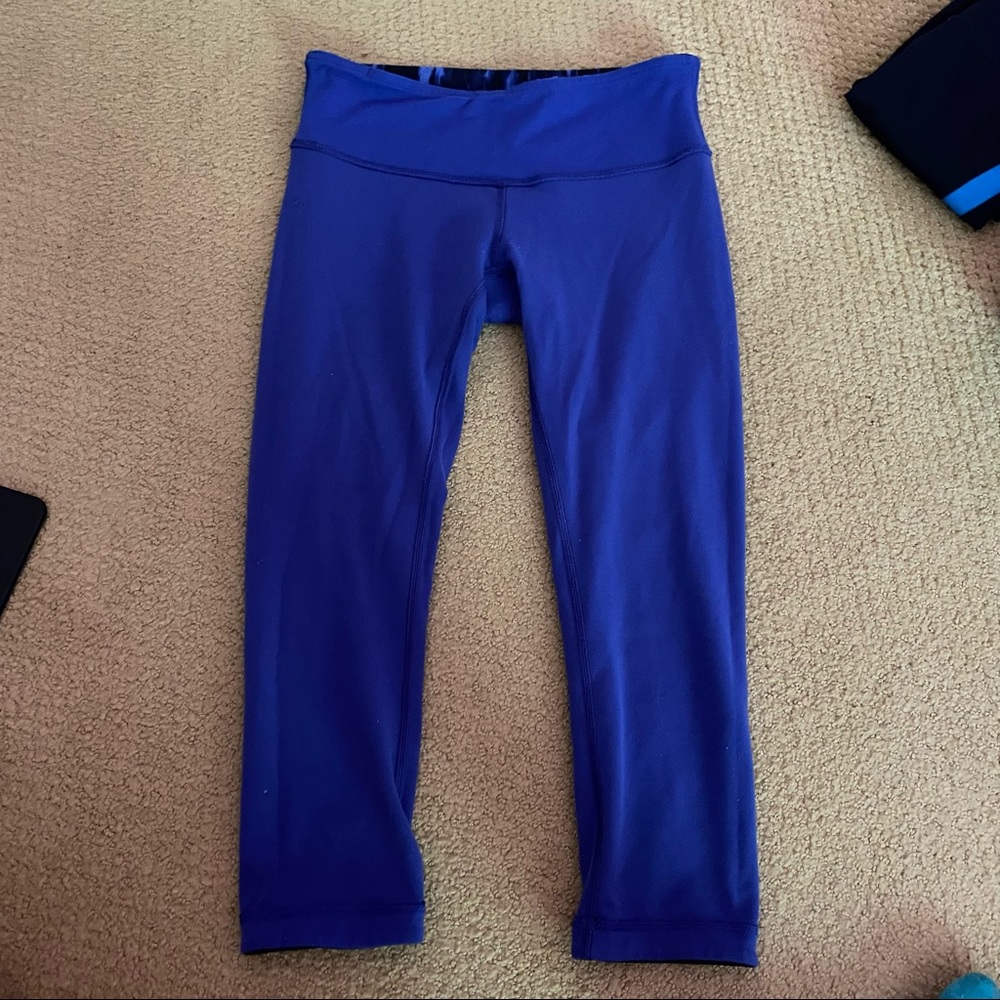 Reversible lululemon wunder under leggings